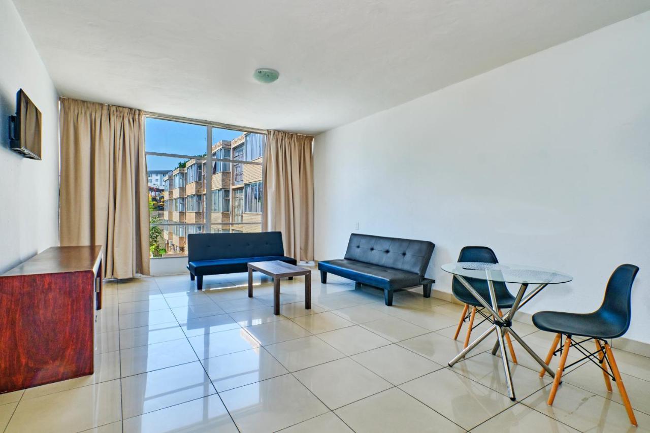 יוהנסבורג Inn & Out Sandton Park מראה חיצוני תמונה